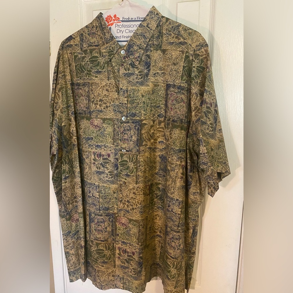 Vintage Multicolor Patterned Shirt